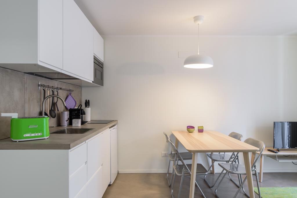 Palermo Flexyrent Apartment มิลาน ภายนอก รูปภาพ